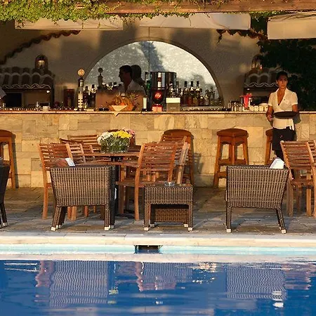 Panorama Hotel Koukounaries